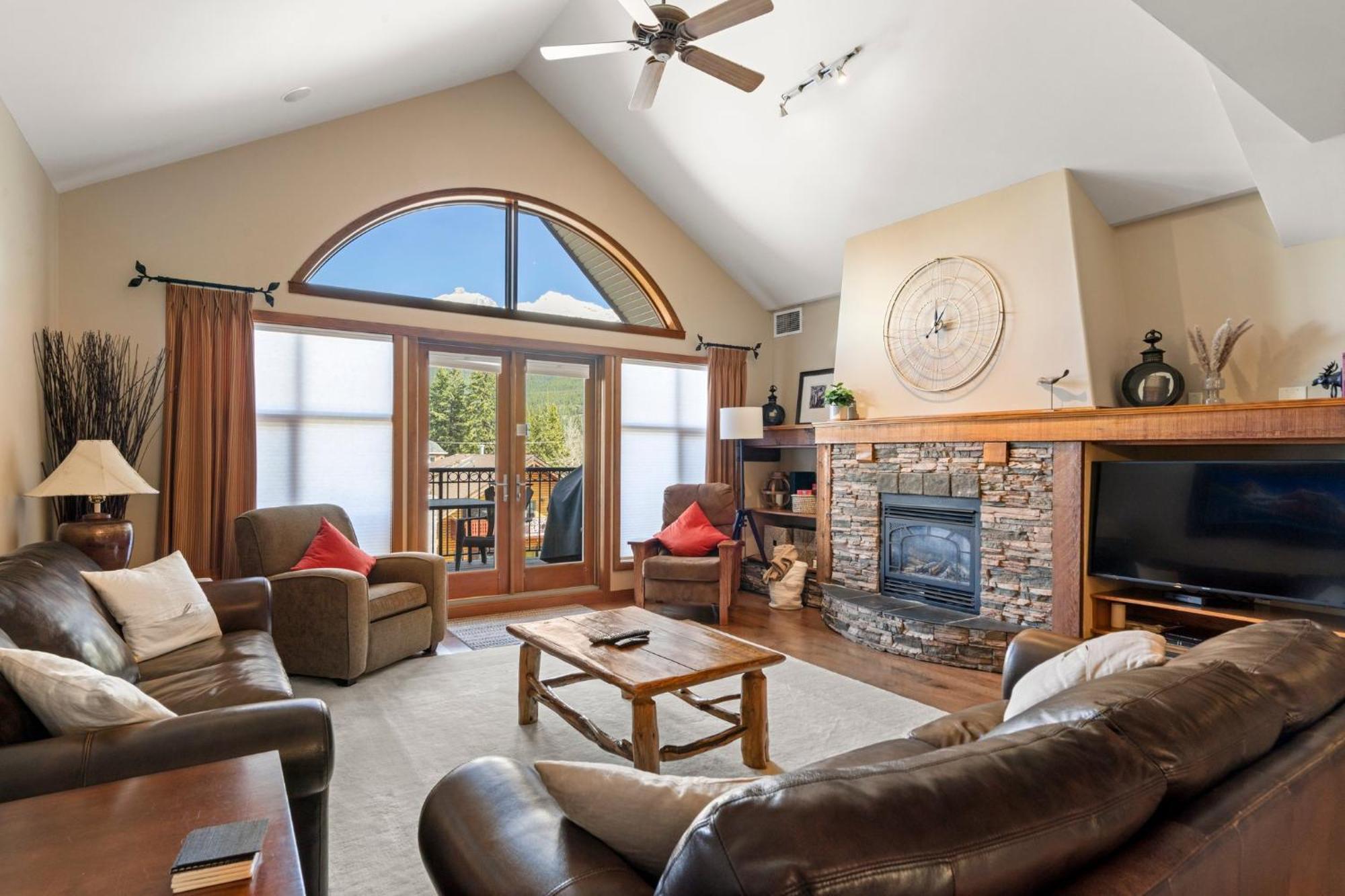 Cascade Penthouse By Canadian Rockies Vacation Rentals Canmore Eksteriør bilde