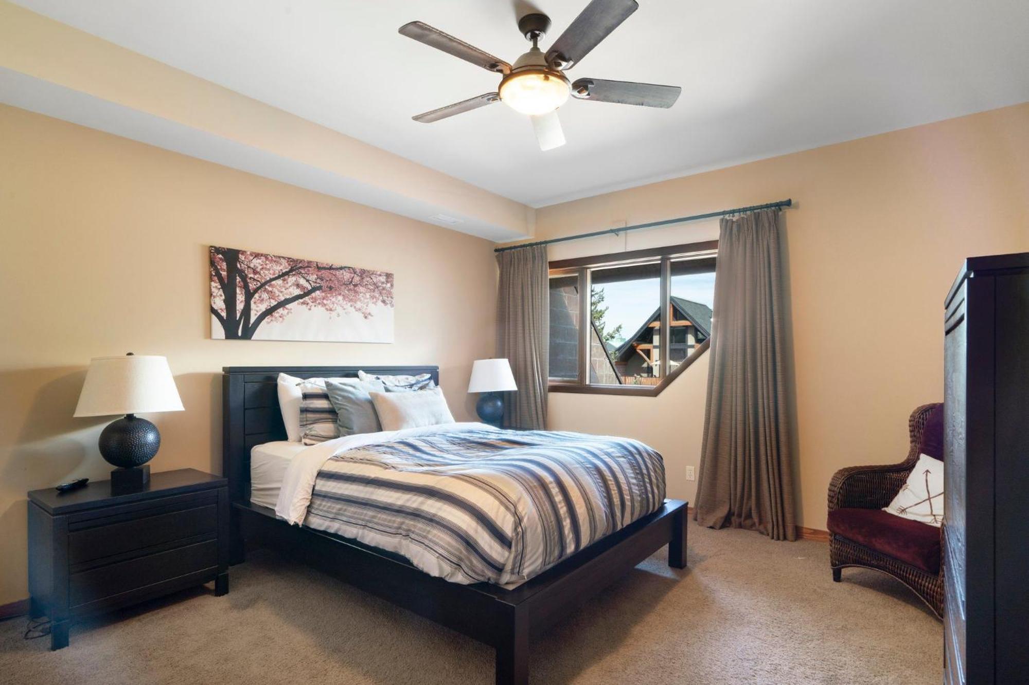 Cascade Penthouse By Canadian Rockies Vacation Rentals Canmore Eksteriør bilde