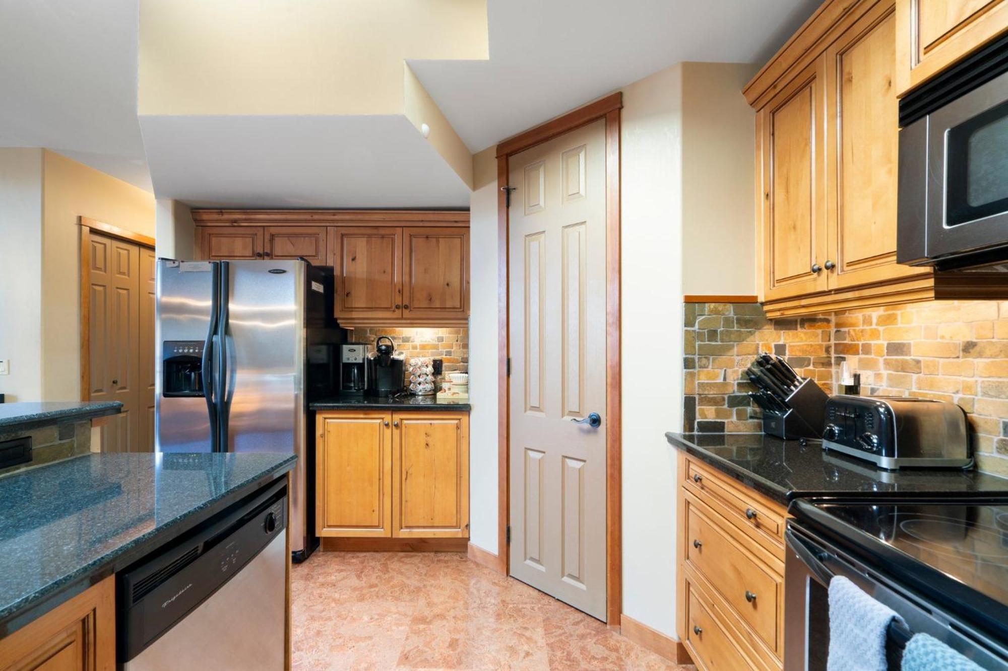 Cascade Penthouse By Canadian Rockies Vacation Rentals Canmore Eksteriør bilde