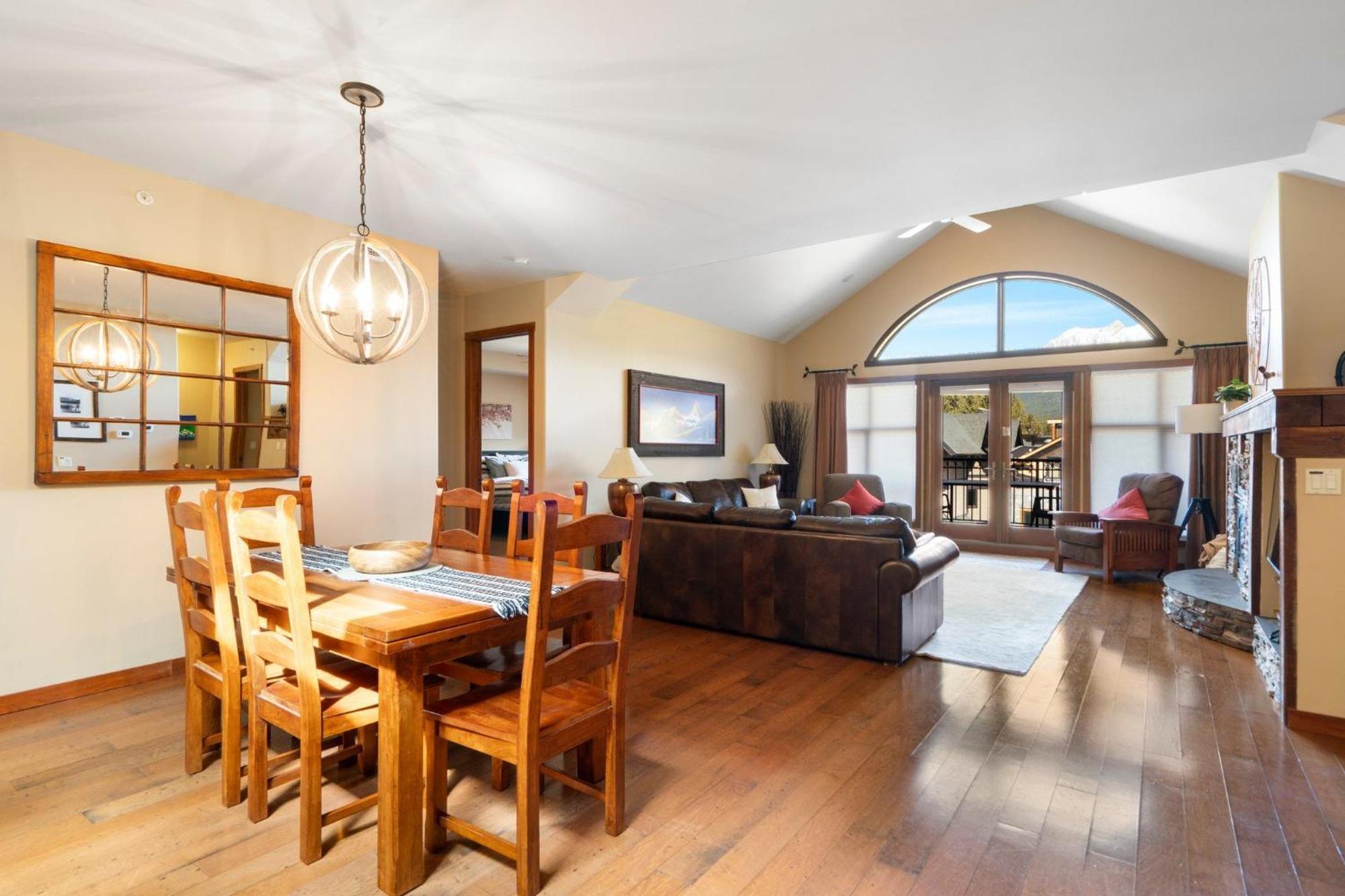 Cascade Penthouse By Canadian Rockies Vacation Rentals Canmore Eksteriør bilde